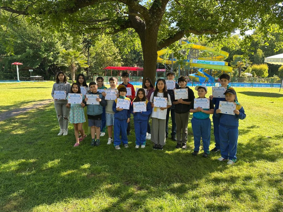 Reconocimiento a estudiantes más destacados de nuestra comunidad educativa